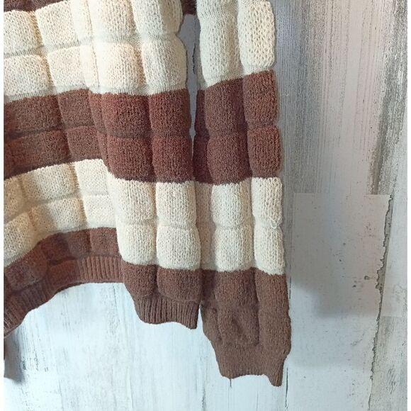 NWT 70/21 cold shoulder sweater - Picture 4 of 6